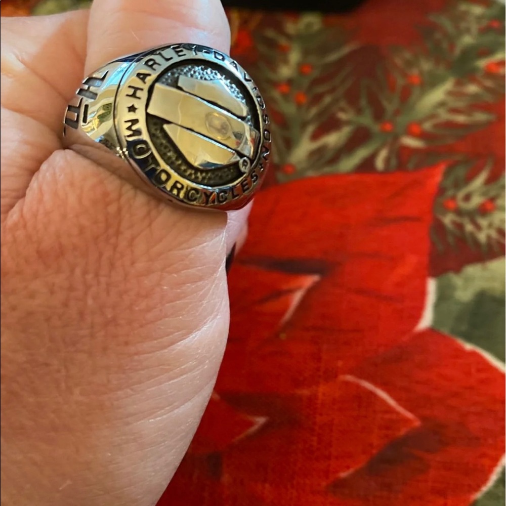 Limited! HD Mens Rings - Picture 8 of 9